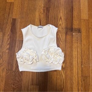 Zara Cream flower ruffle crop top XS-SM